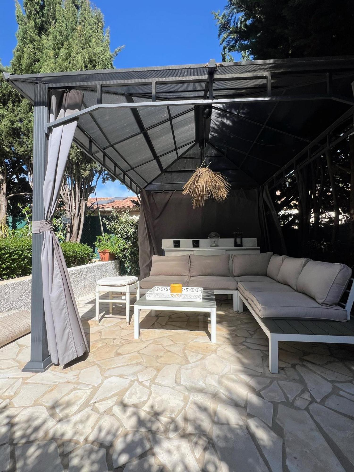 Superbe Appartement Avec Terrasse Jardin Et Parking Prive Saint-Tropez Ngoại thất bức ảnh