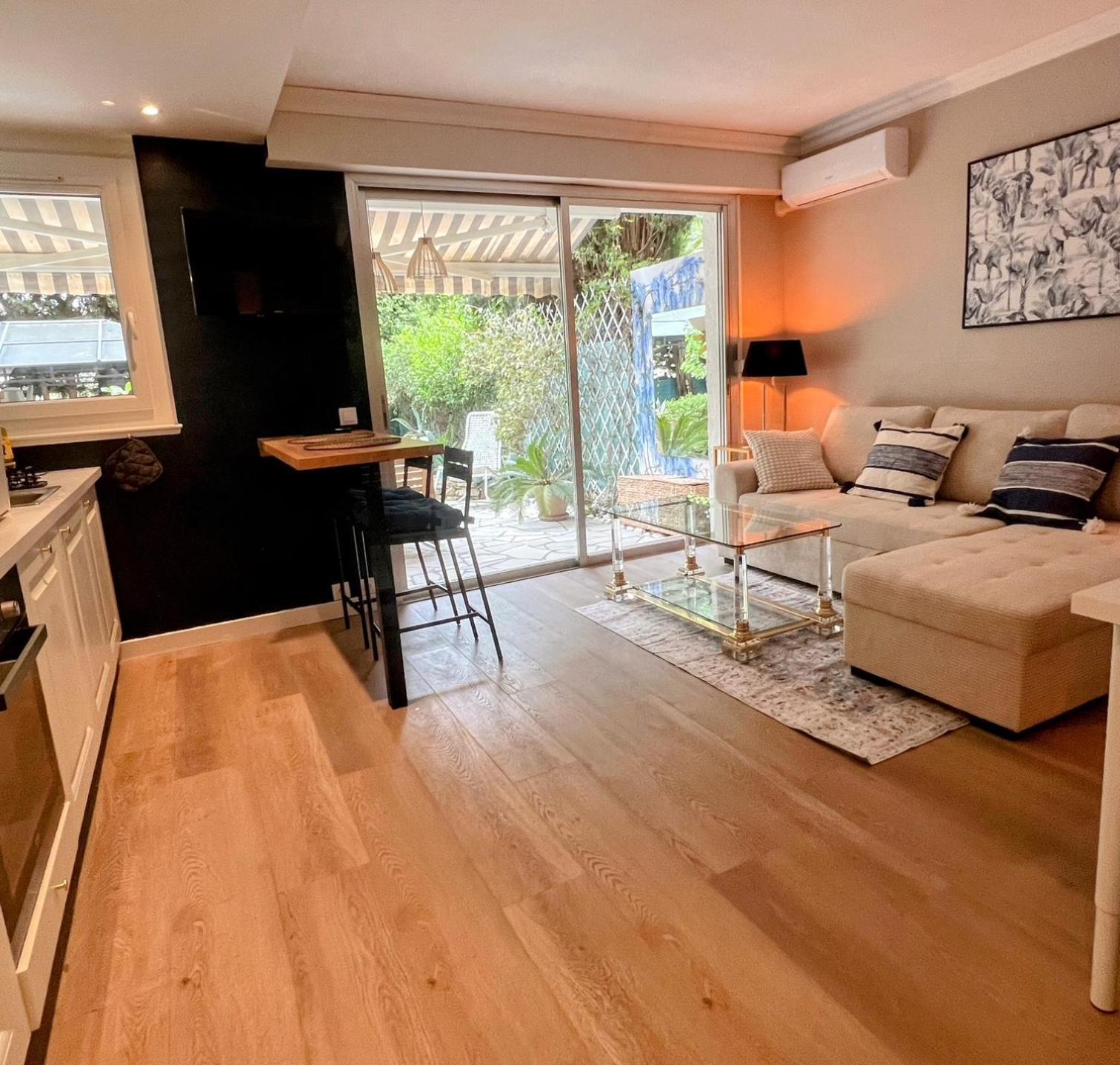 Superbe Appartement Avec Terrasse Jardin Et Parking Prive Saint-Tropez Ngoại thất bức ảnh
